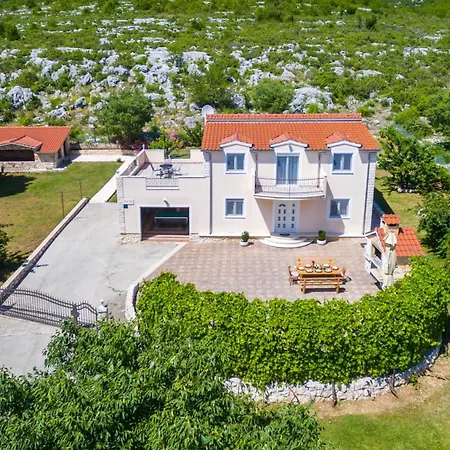 Vila My Peace Sicane