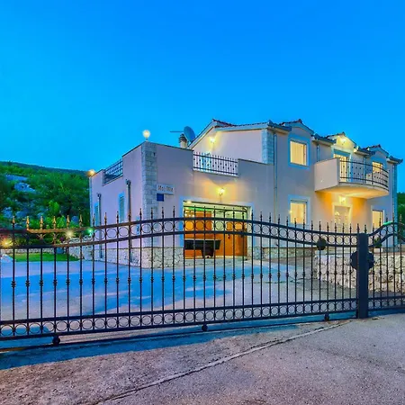 My Peace Villa Sicane